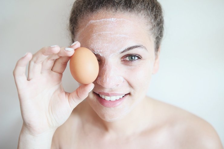 5 домашних масок с яйцом для здоровой и красивой кожи
