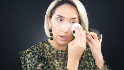 Визажист показала 7 ошибок в макияже, которые делают лицо старше