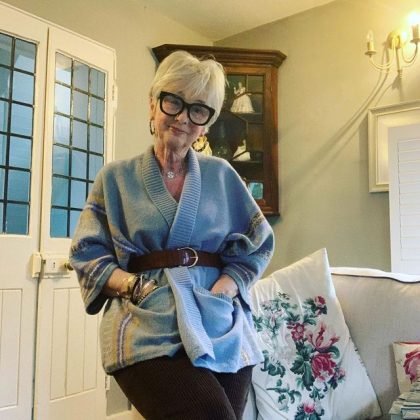5 нарядов для 60-летних, которые в этом году — последний писк