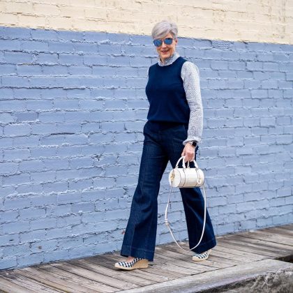 5 способов носить джинсы в 50+, чтобы выглядеть дорого