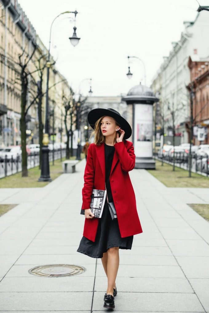 8 базовых вещей, которые Эвелина Хромченко советует носить женщинам любого возраста